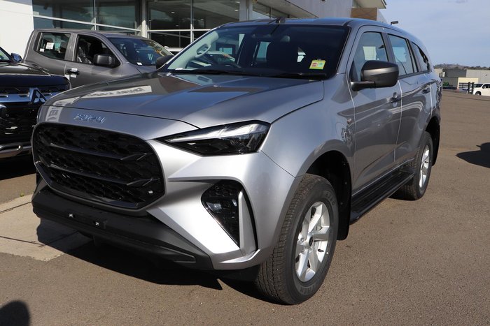 2025 Isuzu MU-X LS-M