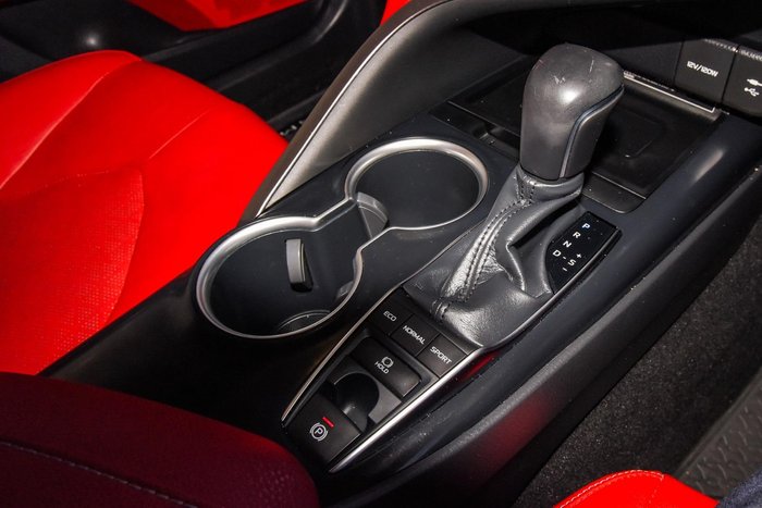 2018 Toyota Camry SX GSV70R Emotional Red