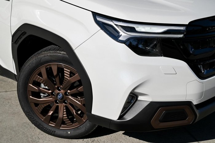 2025 Subaru Forester Hybrid Sport S6 MY26 AWD Crystal White