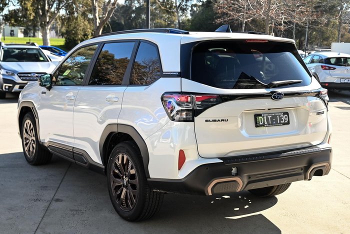 2025 Subaru Forester Hybrid Sport S6 MY26 AWD Crystal White