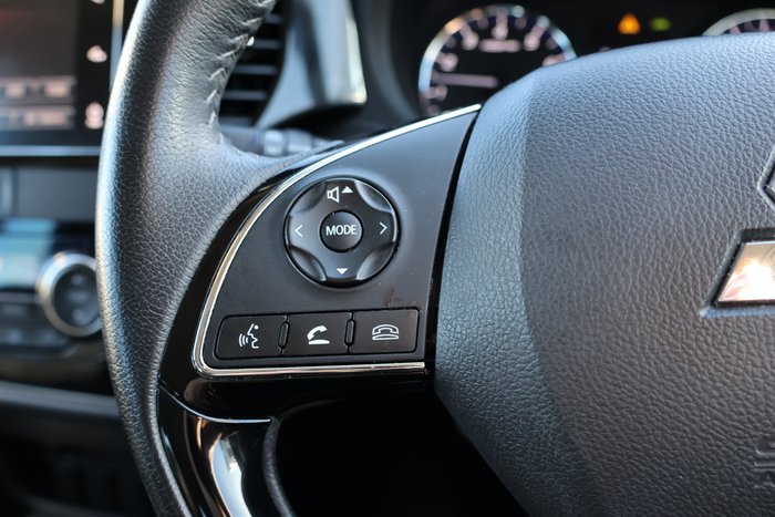 2018 Mitsubishi Outlander ES ADAS