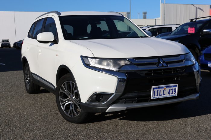 2018 Mitsubishi Outlander ES ADAS