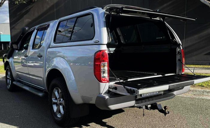 2014 Nissan Navara Titanium D40 Series 7 4X4 Dual Range Silver Lightning
