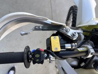 2022 Husqvarna TE 300i TE300 White