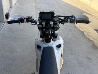 2022 Husqvarna TE 300i TE300 White