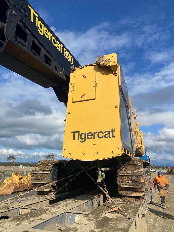 2020 Tigercat 890 Yellow