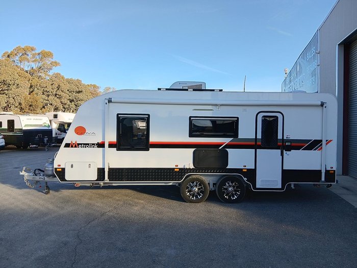 2018 Nova 19-1R Metrolink