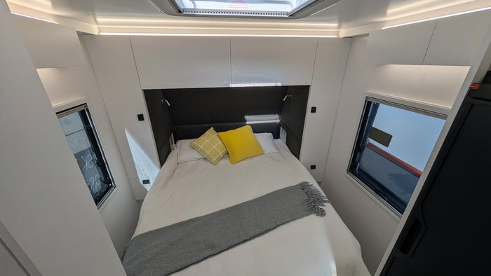 2025 New Age Caravans 18' Desert Rose