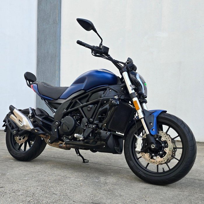 2021 Benelli 502C 502C Blue