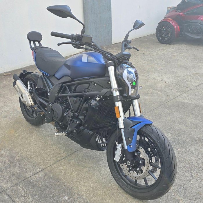 2021 Benelli 502C 502C Blue