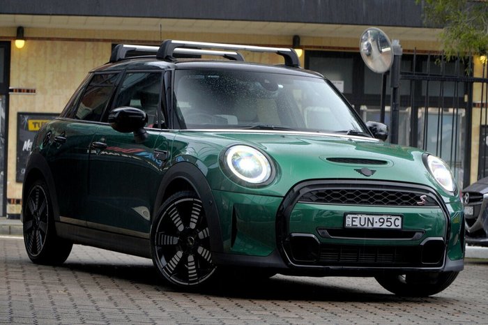 2022 Mini Hatch