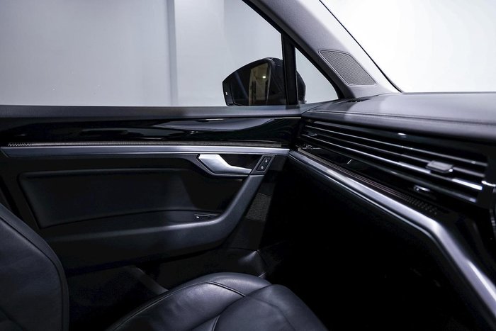 2019 Volkswagen Touareg 190TDI CR MY20 Four Wheel Drive Deep Black