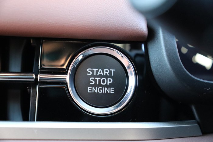 2025 Mitsubishi Outlander Exceed Tourer