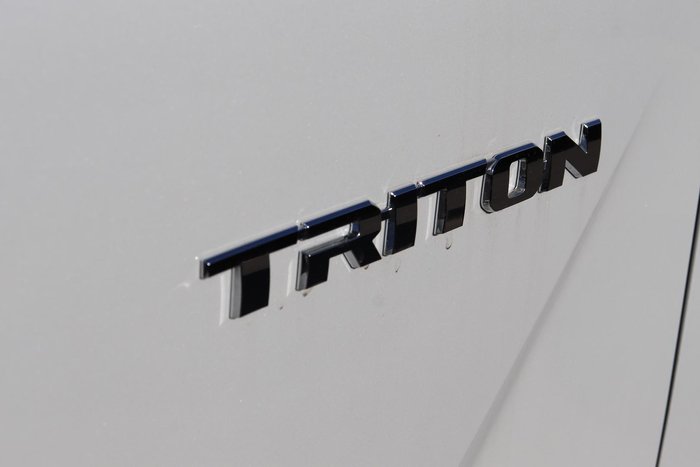2025 Mitsubishi Triton GLS