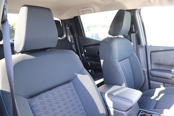 2025 Mitsubishi Triton GLS