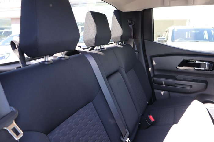 2025 Mitsubishi Triton GLS