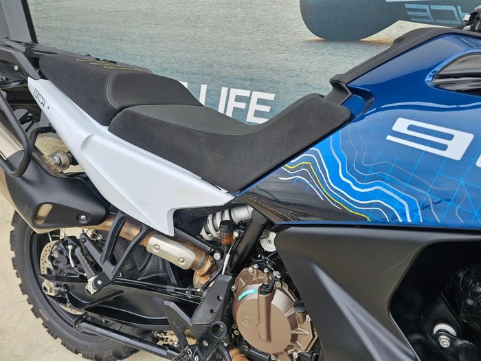 2023 HUSQVARNA NORDEN 901 EXPEDITION Blue