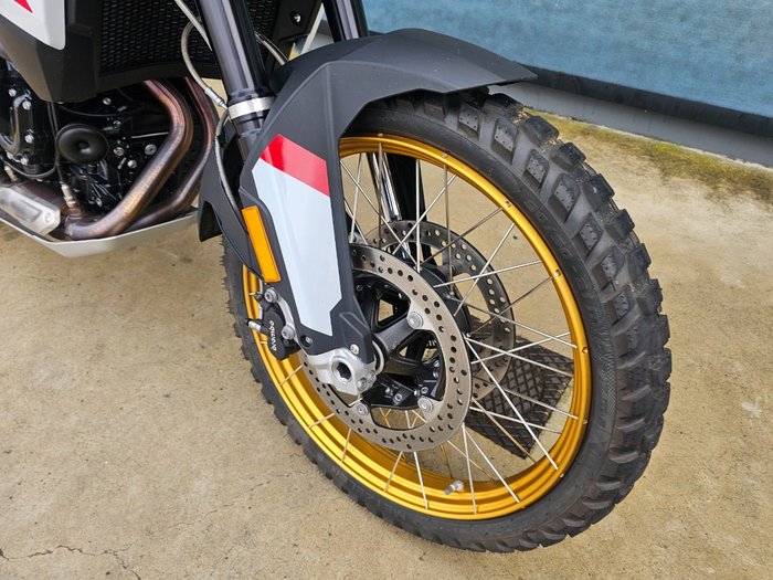 2024 BMW Motorrad F 900 GS White