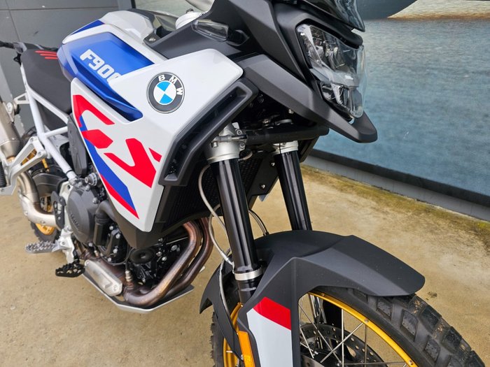 2024 BMW Motorrad F 900 GS White
