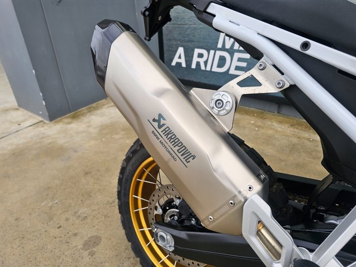 2024 BMW Motorrad F 900 GS White
