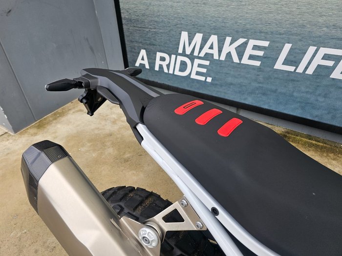 2024 BMW Motorrad F 900 GS White