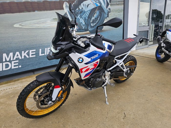 2024 BMW Motorrad F 900 GS White