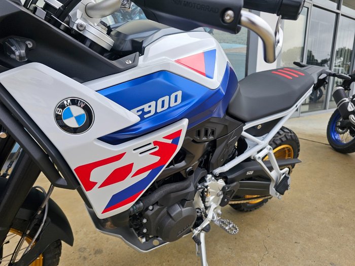 2024 BMW Motorrad F 900 GS White
