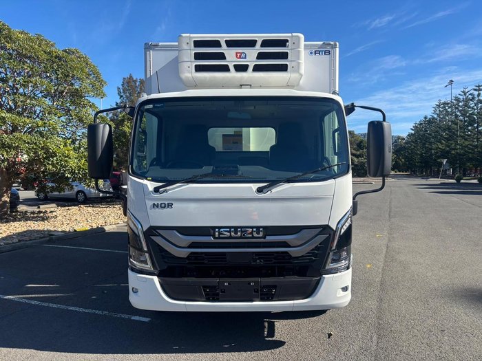 2025 Isuzu N Series NQR 88/80-190 AM D34