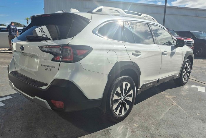 2023 Subaru Outback AWD Touring XT