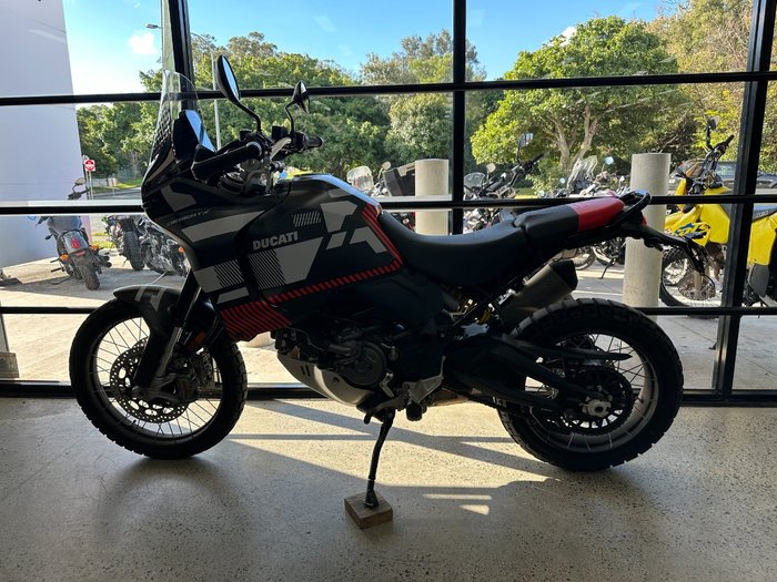 2023 DUCATI DESERTX BLACK