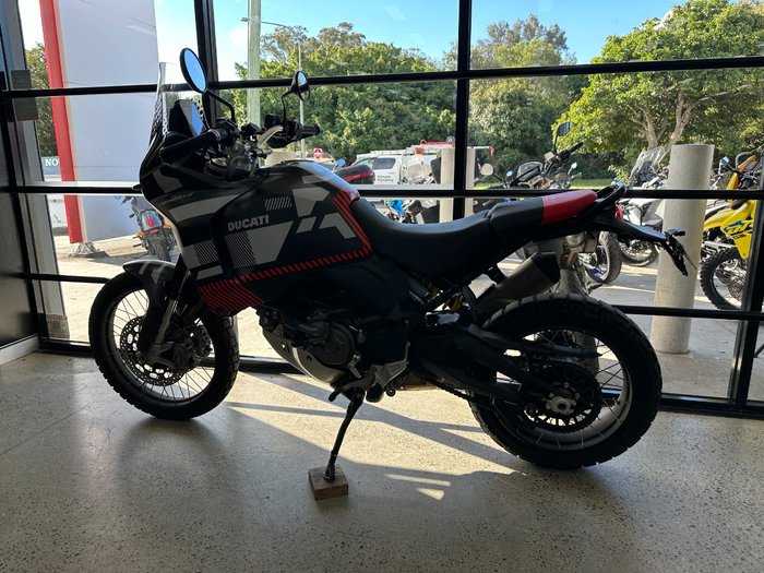 2023 DUCATI DESERTX BLACK
