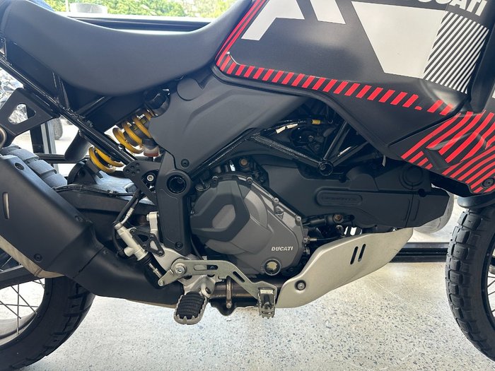 2023 DUCATI DESERTX BLACK