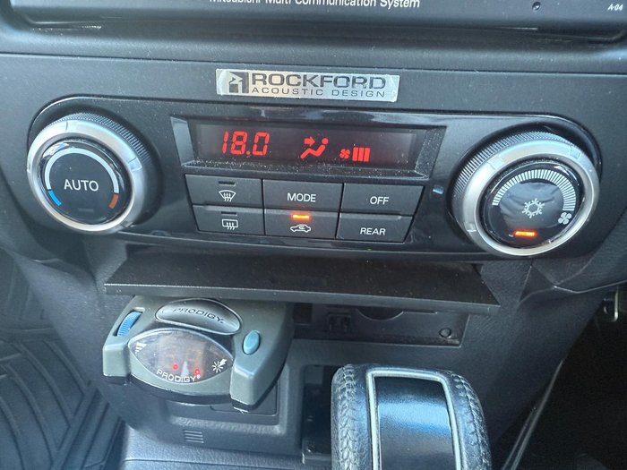 2012 Mitsubishi Pajero GLX