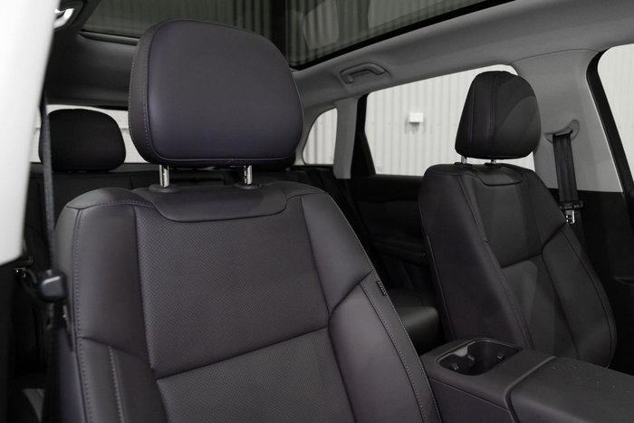 2024 Leapmotor C10 Style B11 Metallic Black