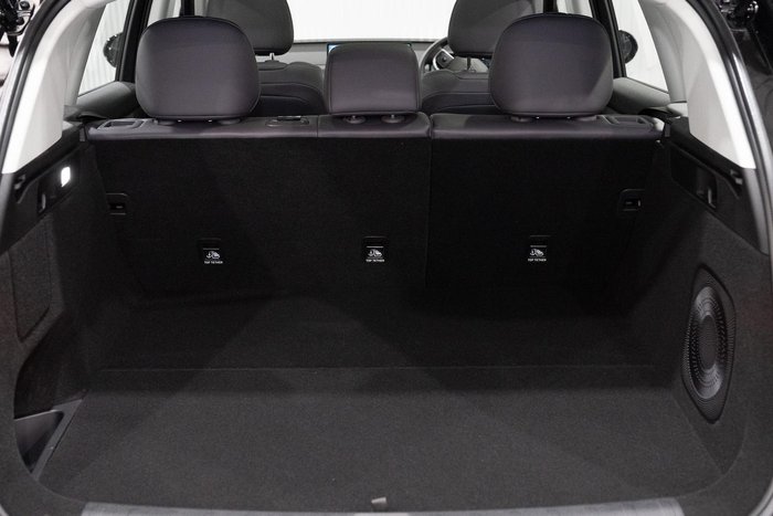 2024 Leapmotor C10 Style B11 Metallic Black