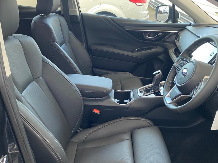 2025 Subaru Outback AWD Touring