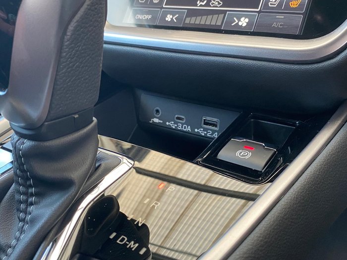 2025 Subaru Outback AWD Touring