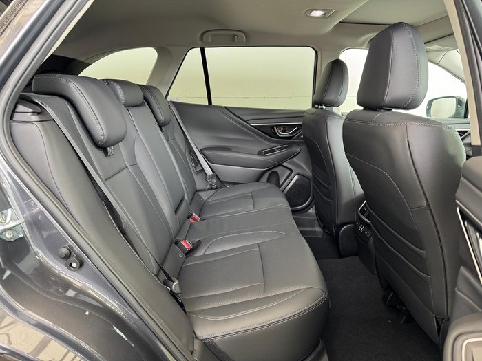 2025 Subaru Outback AWD Touring