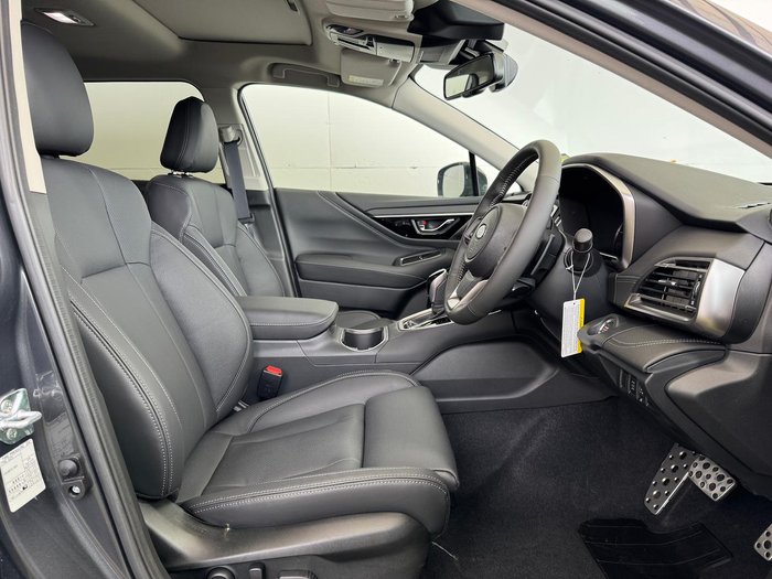 2025 Subaru Outback AWD Touring