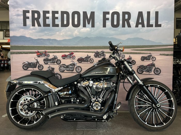 2023 Harley-davidson FXBR BREAKOUT (117) Black Denim