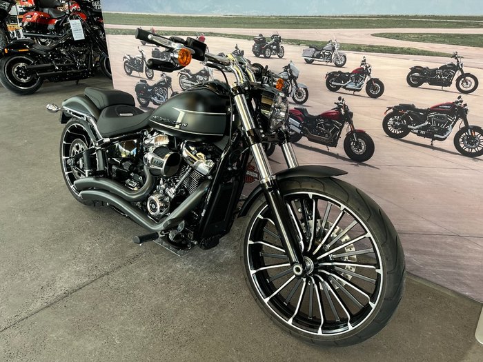 2023 Harley-davidson FXBR BREAKOUT (117) Black Denim