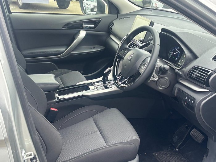 2024 Mitsubishi Eclipse Cross PHEV ES