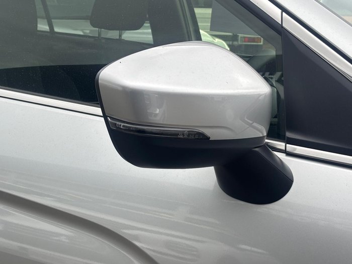 2024 Mitsubishi Eclipse Cross PHEV ES