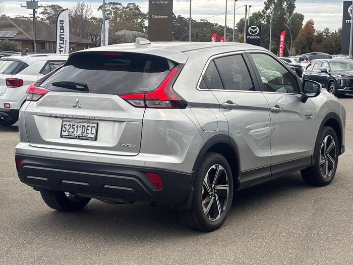 2024 Mitsubishi Eclipse Cross PHEV ES