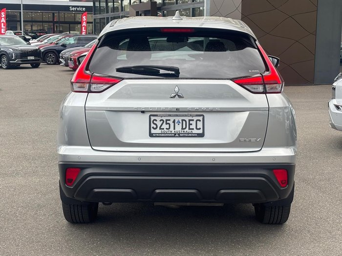 2024 Mitsubishi Eclipse Cross PHEV ES