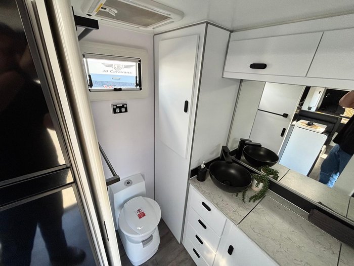 2025 JB Caravans Scorpion Sting 21'6