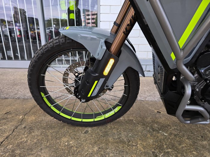 2024 CFMOTO 450 MT GREY