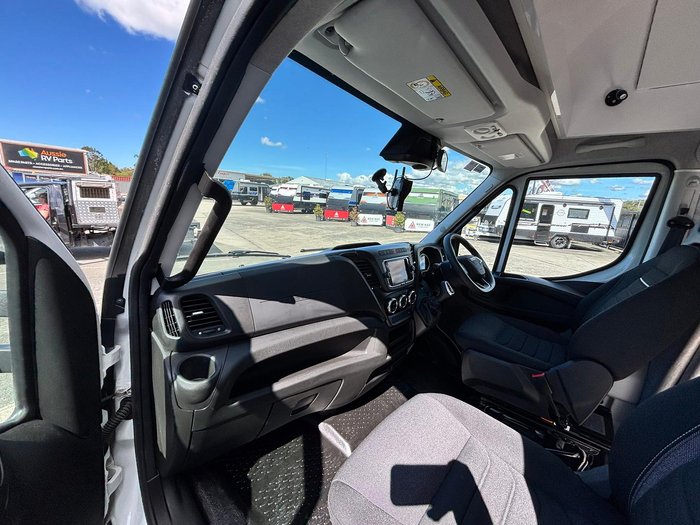 2025 JB Caravans Touring Slideout