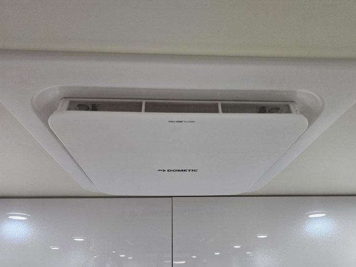 2023 VICTORY CARAVANS 21 FAMILY BUNK OFFROAD