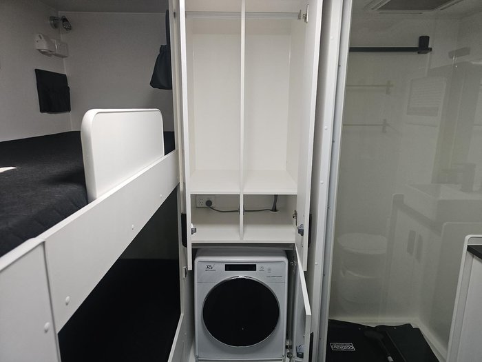 2023 VICTORY CARAVANS 21 FAMILY BUNK OFFROAD